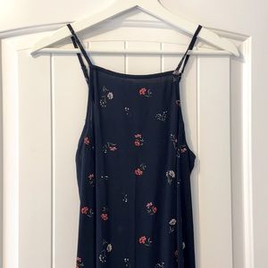 Hollister short floral summer dress (size medium)